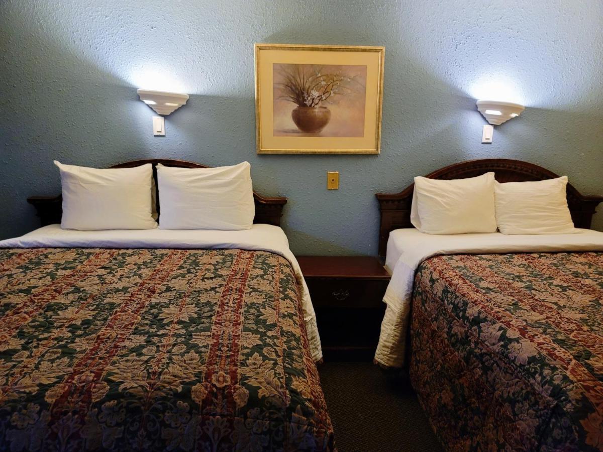 Travelors Lodge Motel & Rv Park Us-287&Us-96 Eads Dış mekan fotoğraf